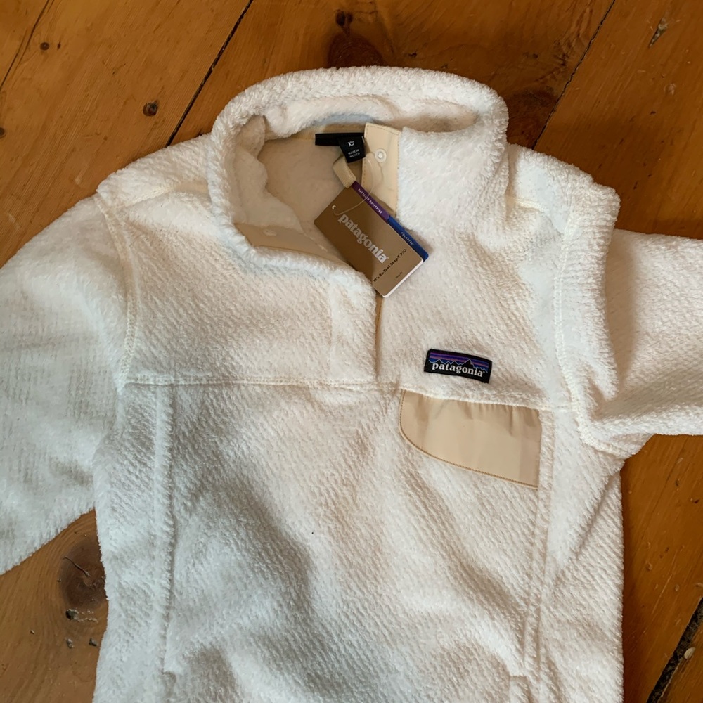 Never worn Patagonia fleece